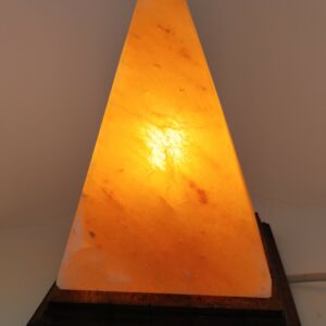 sel d'Himalaya lampe pyramide