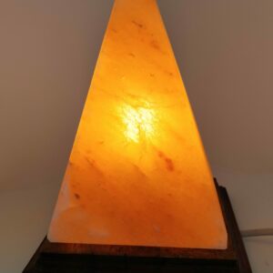 sel d'Himalaya lampe pyramide