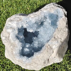 ceslestine geode