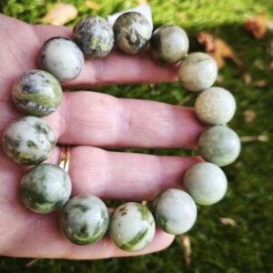 Jade Xiuyan Bracelet