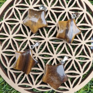 oeil de tigre pendentif etoile