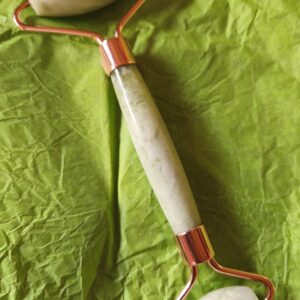 jade vert rouleau de massage