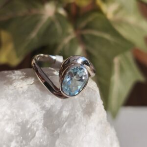 topaze bleue bague / argent