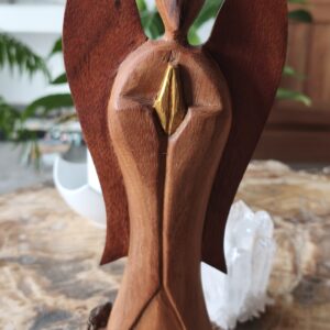 ange en bois 20 cm