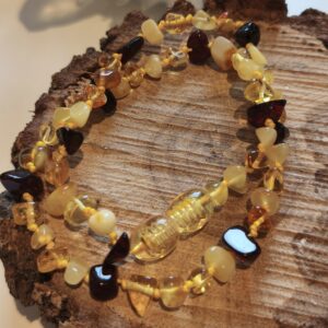 ambre collier baroque bébé