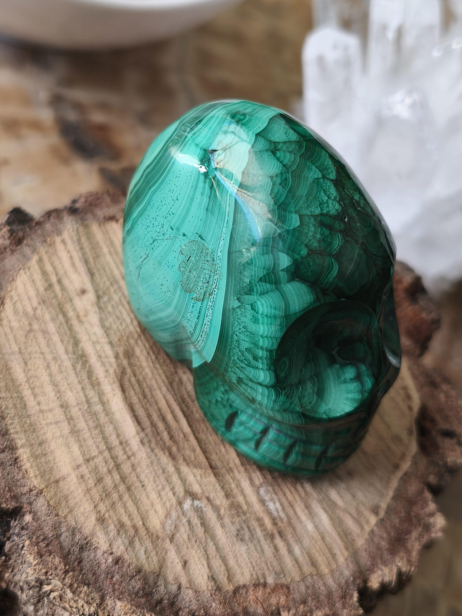 malachite figurine crane – Image 2