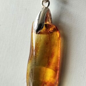 ambre pendentif
