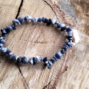 Sodalite bracelet baroque