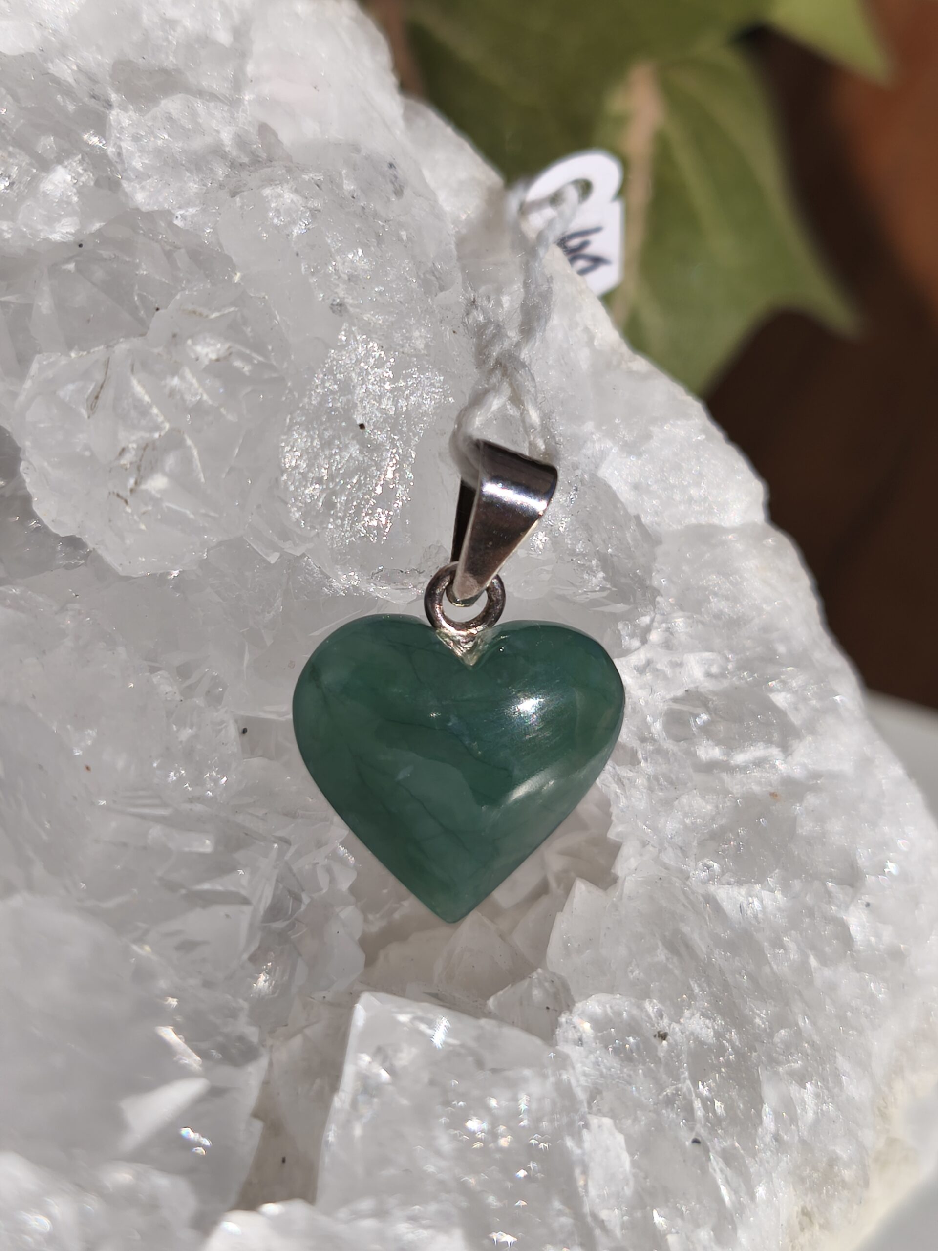 jade du Guatemala pendentif coeur