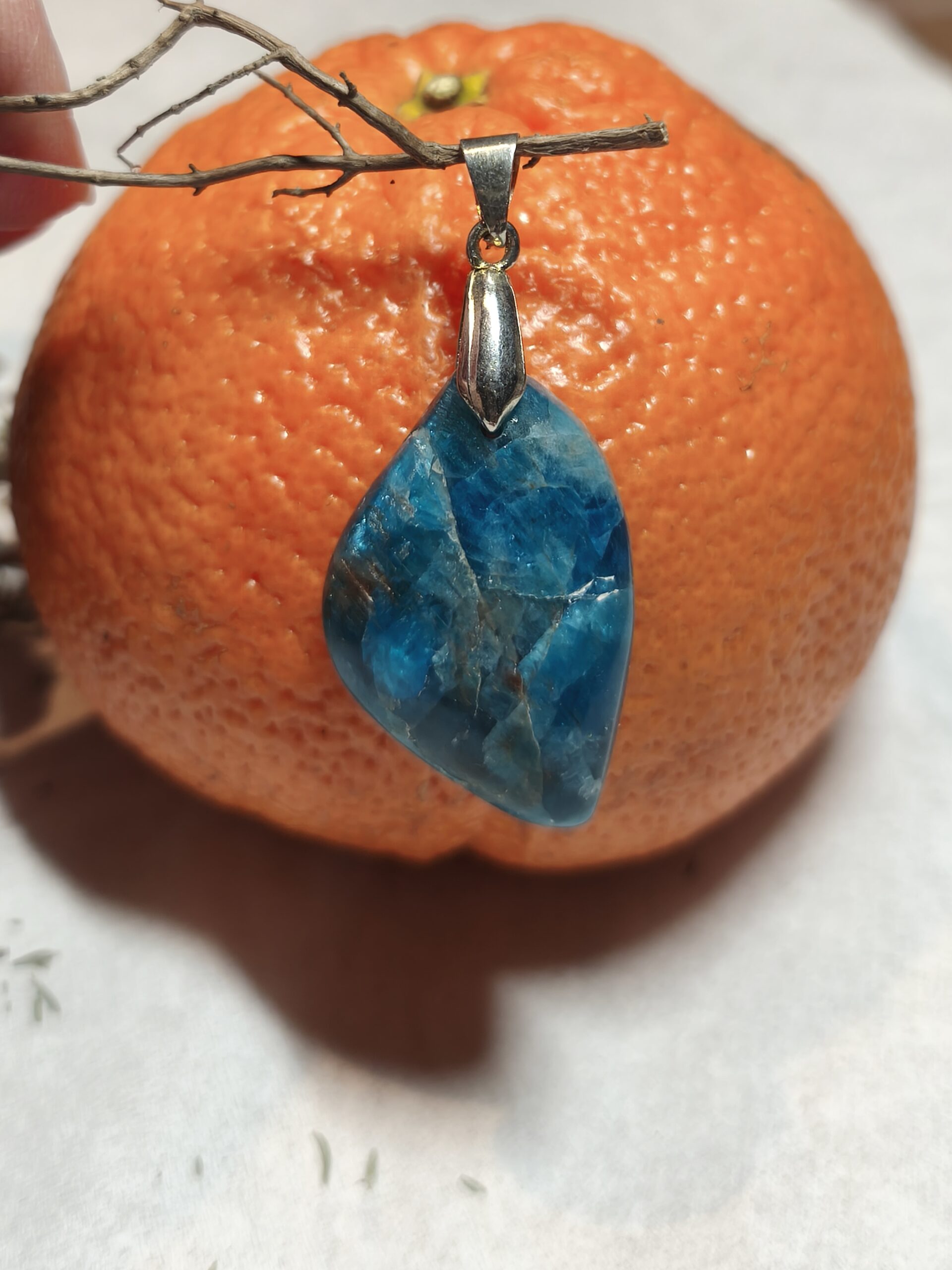 apatite pendentif forme libre – Image 3