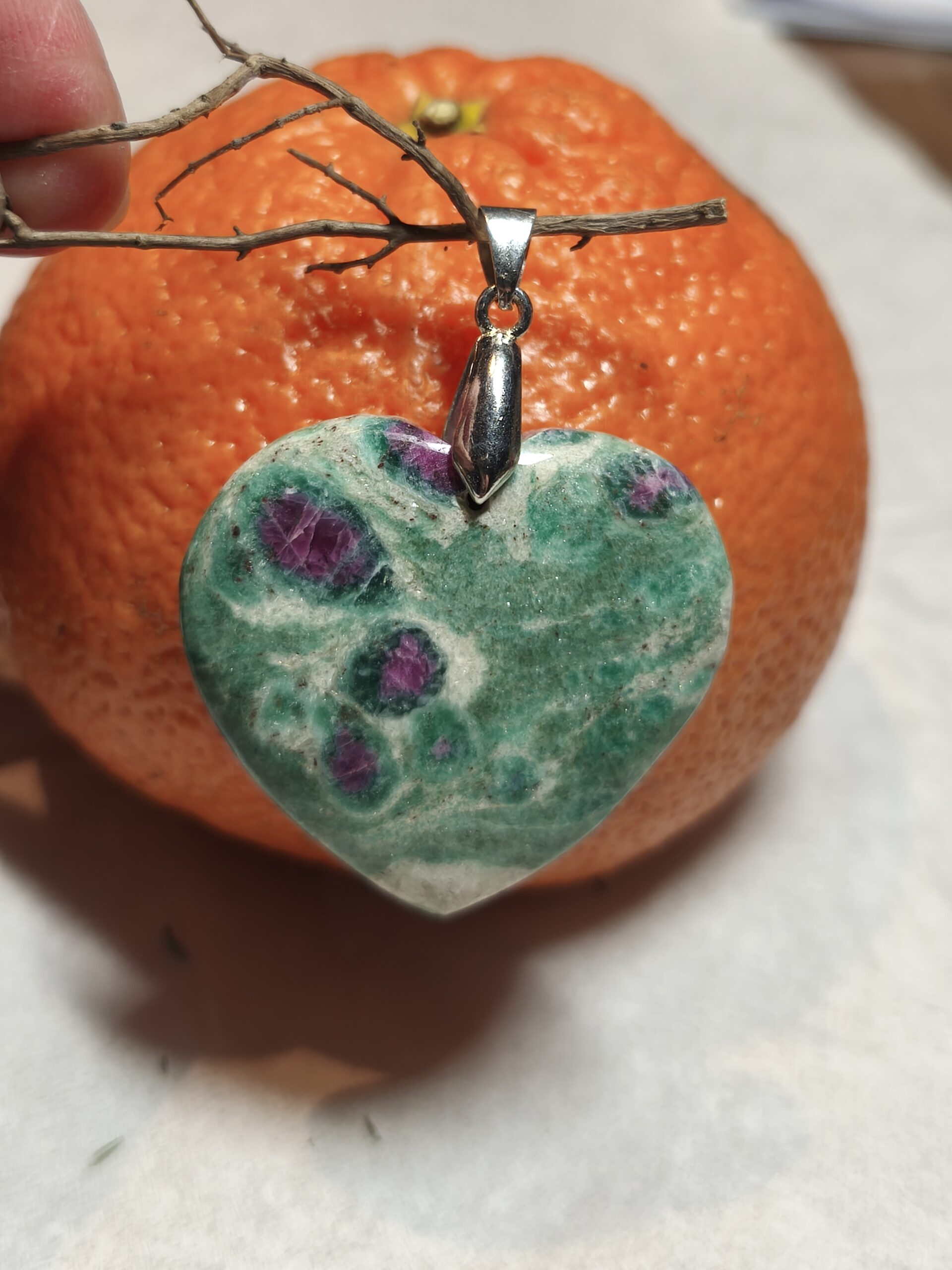 zoïsite pendentif coeur – Image 2