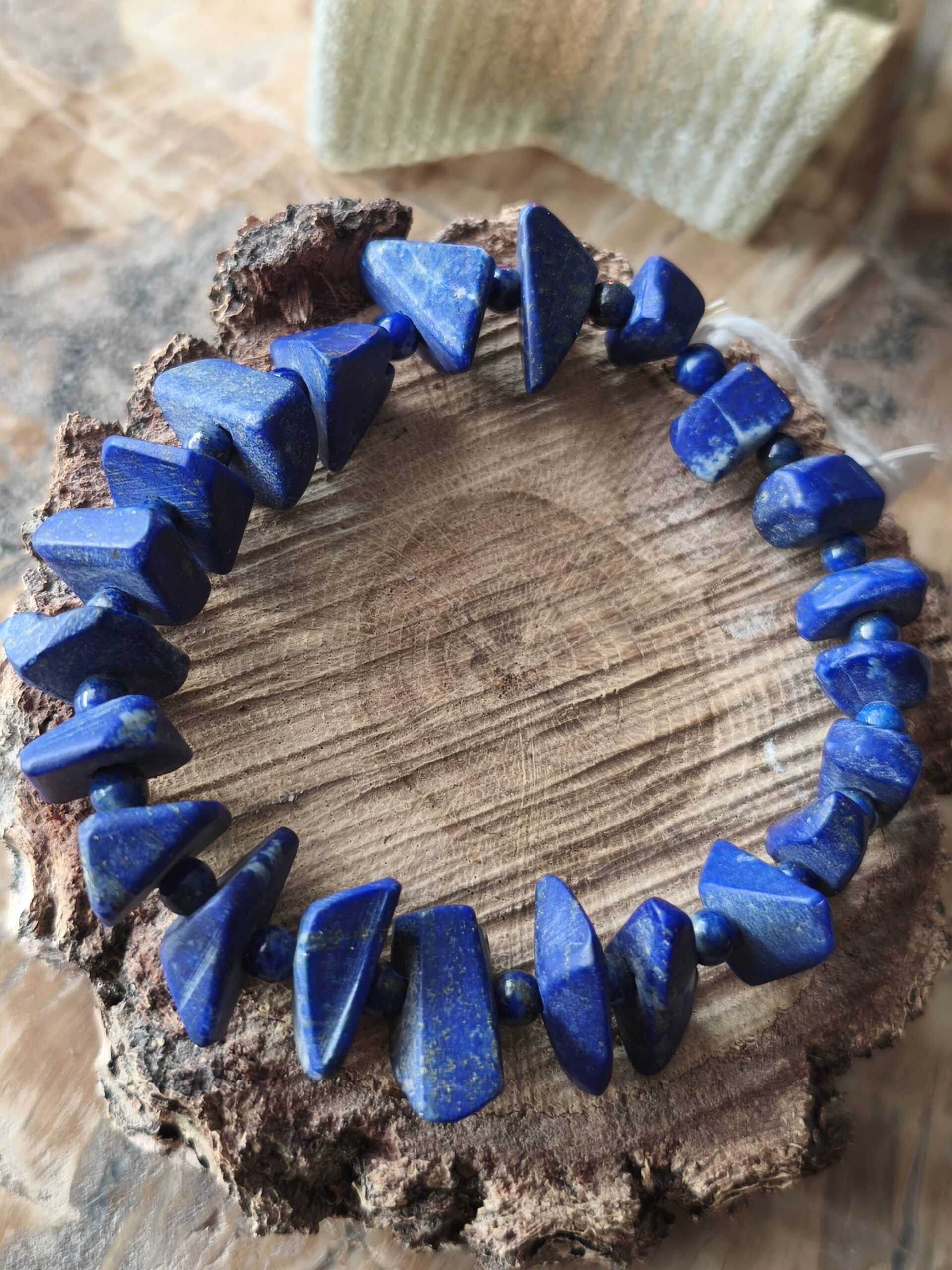 Lapis lazuli bracelet baroque