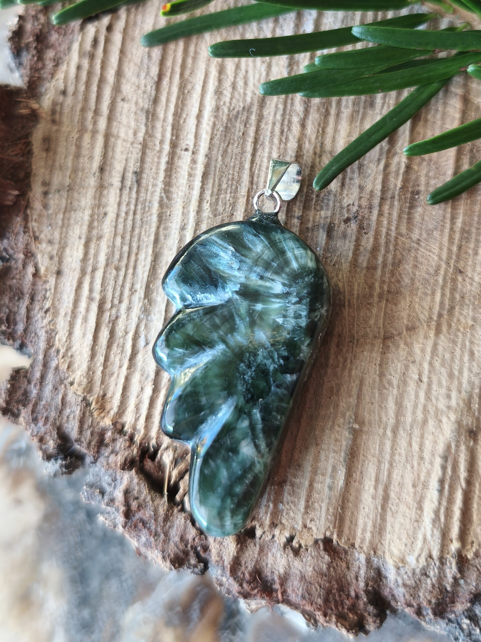séraphinite pendentif aile d'ange