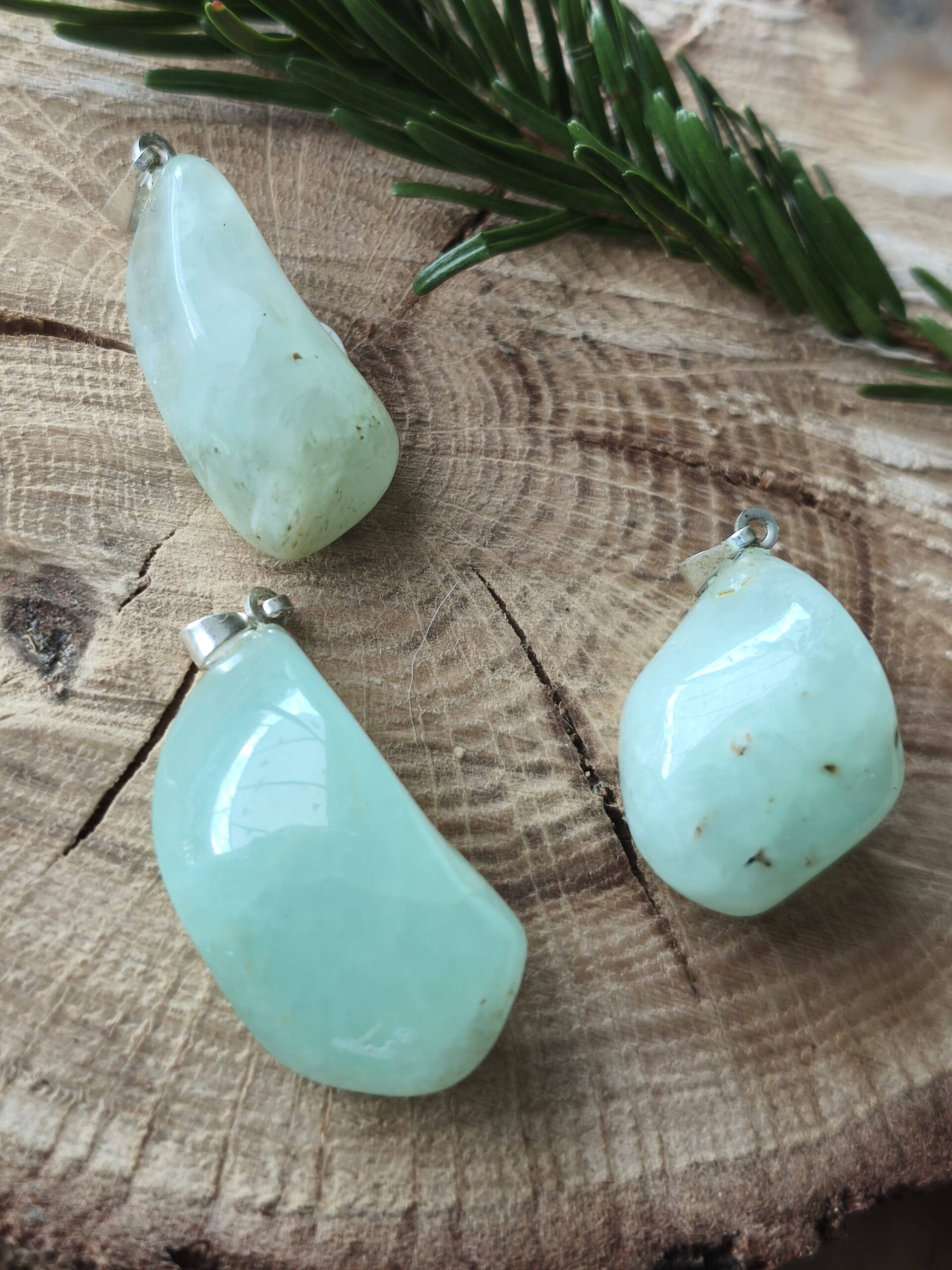 préhnite pendentif forme libre – Image 2