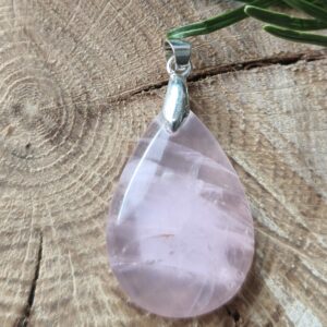 quartz rose pendentif goutte