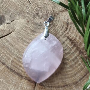 quartz rose pendentif forme libre