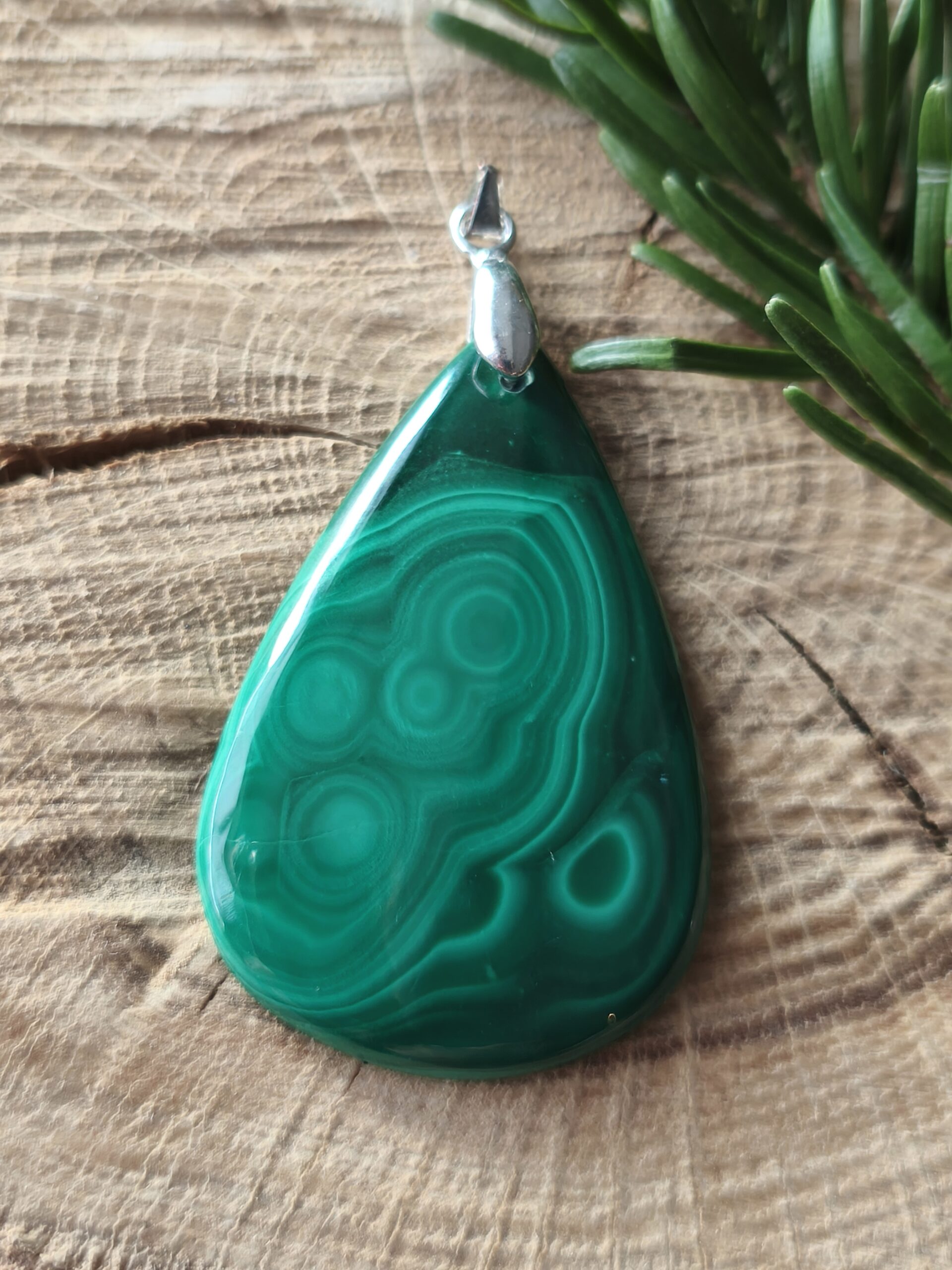 malachite pendentif goutte