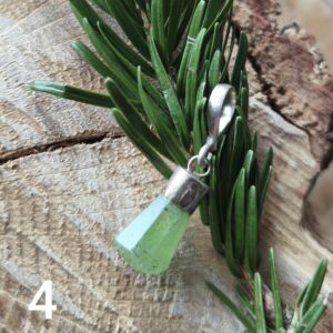 péridot pendentif pointe