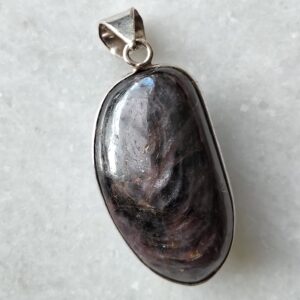 Rubis étoilé pendentif