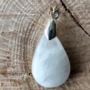 Pierre de lune blanche pendentif