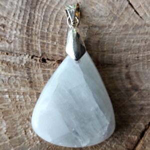 Pierre de lune pendentif