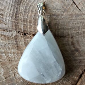Pierre de lune pendentif