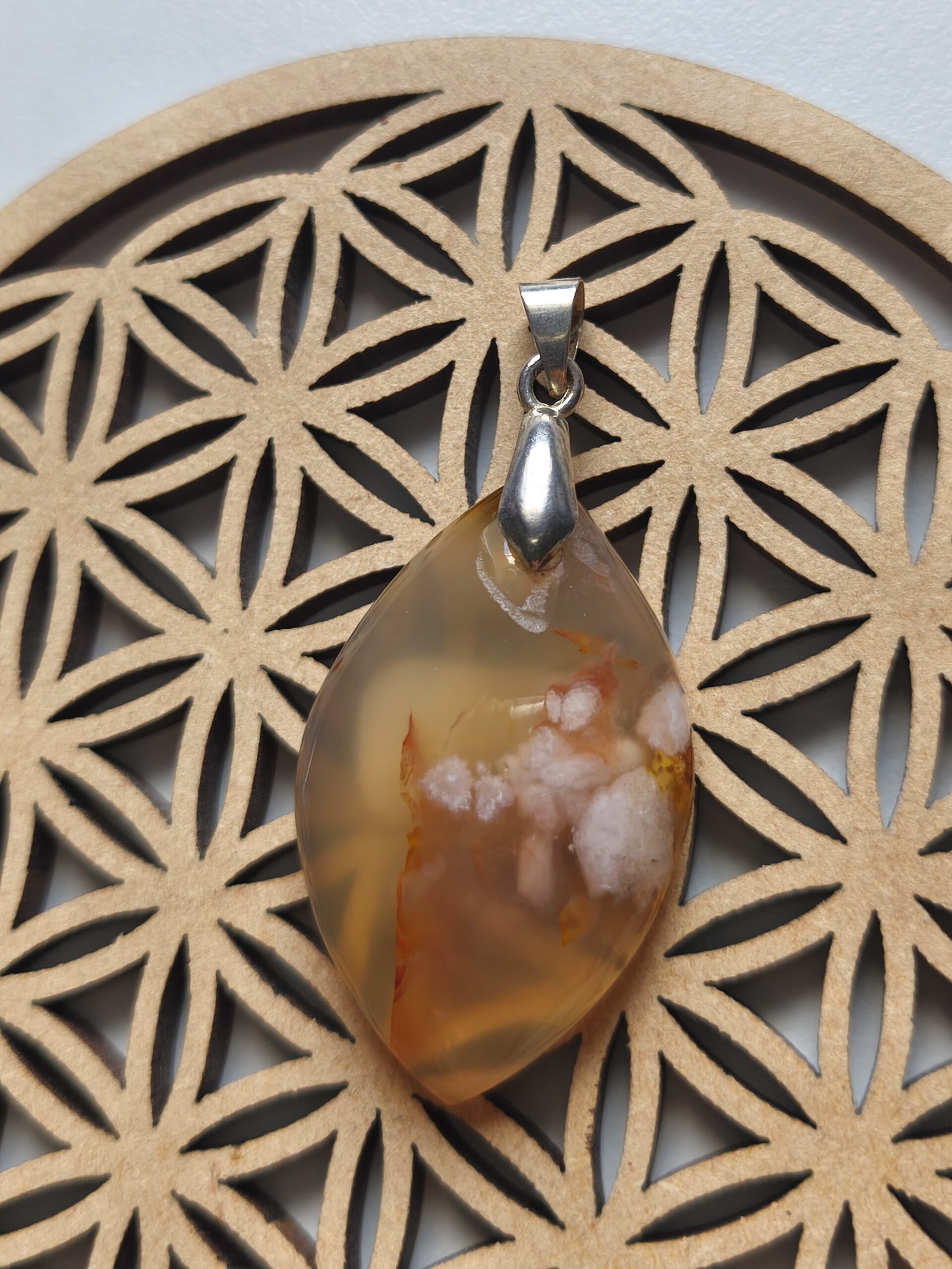 agate fleur pendentif forme libre – Image 3