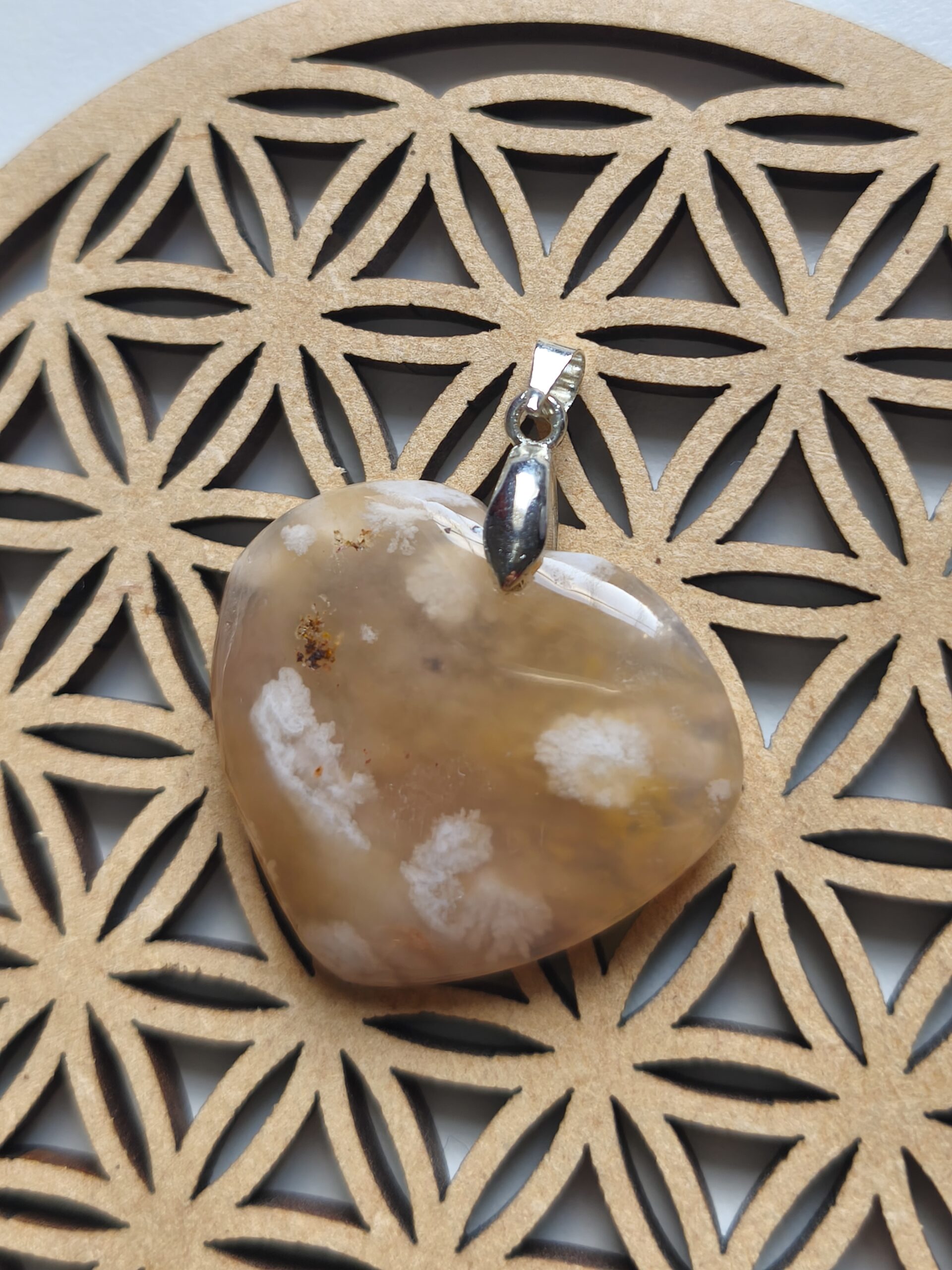 agate fleur pendentif coeur – Image 3