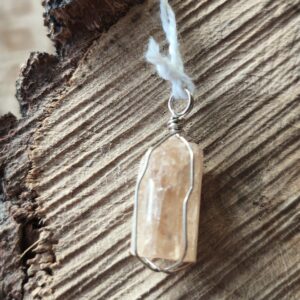 topaze impériale brute pendentif