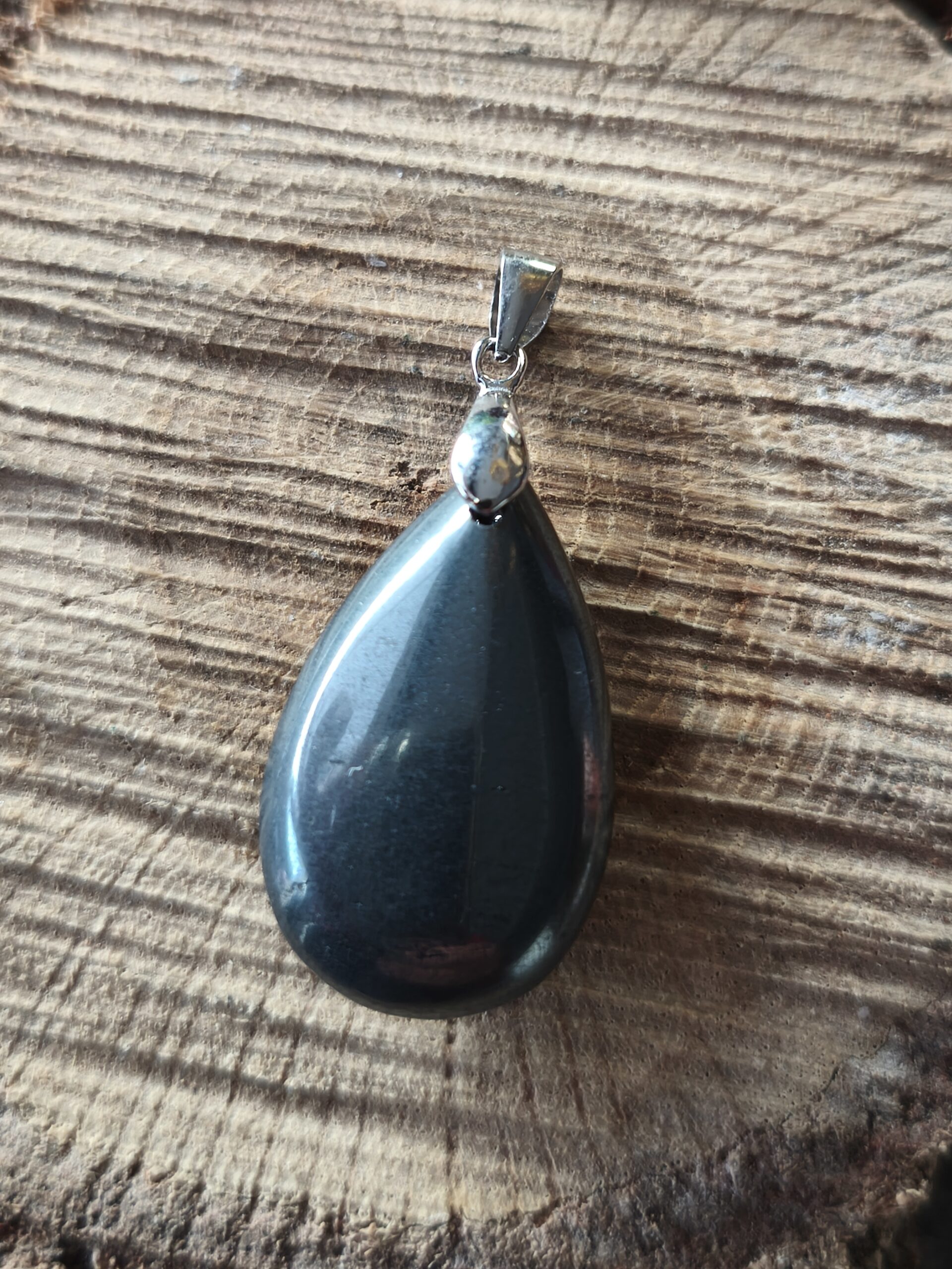 hématite pendentif goutte