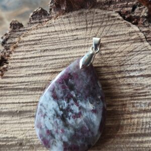 rubellite pendentif goutte