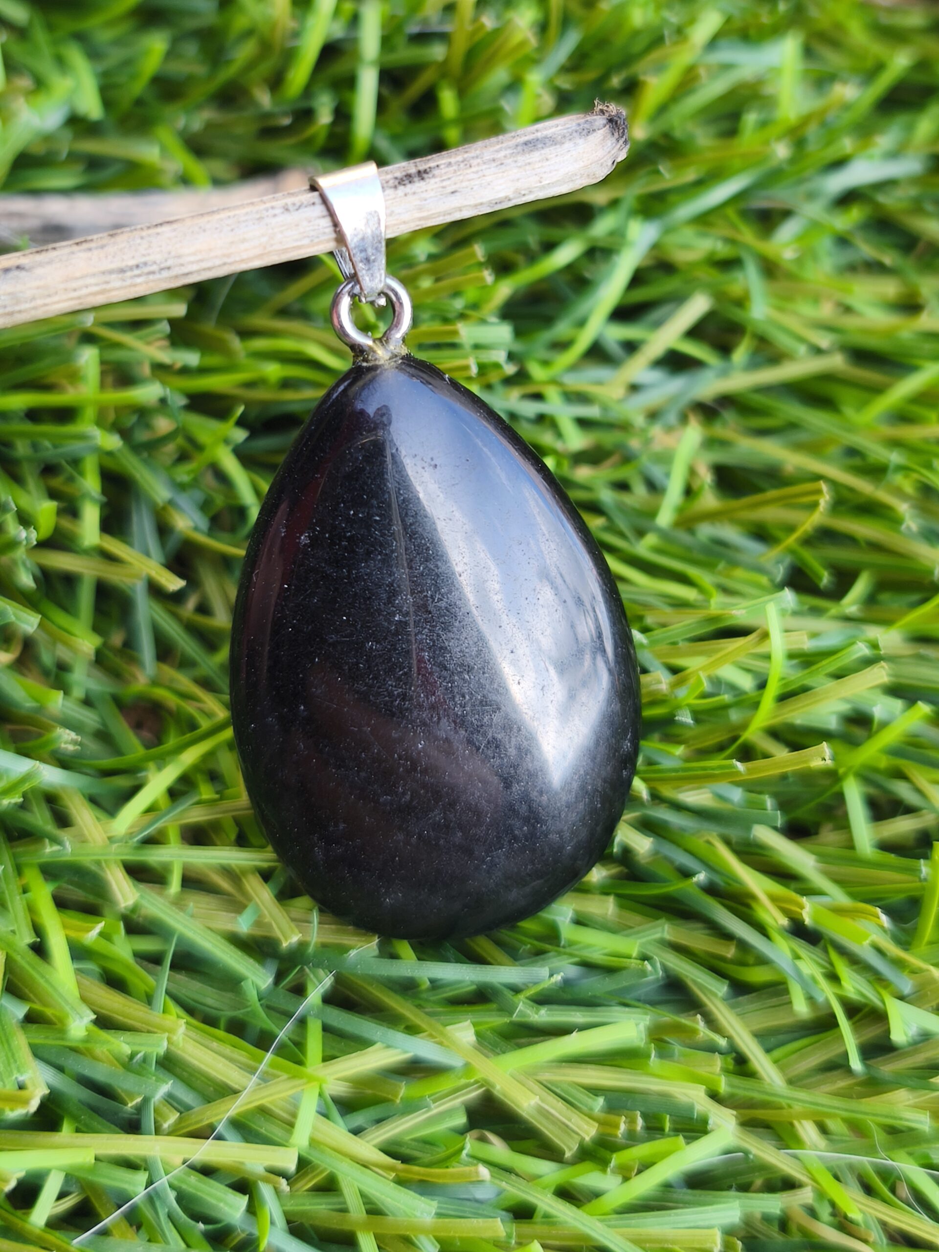 obsidienne noire pendentif goutte