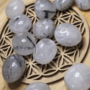 Quartz tourmaline