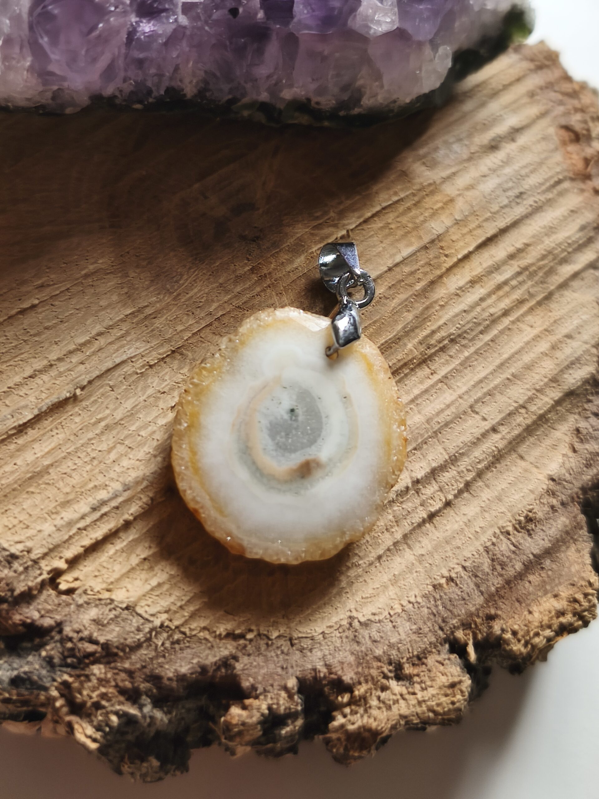 quartz solaire pendentif